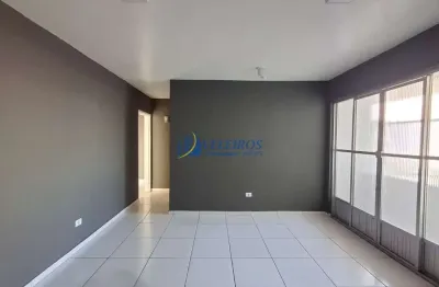 Apartamento com 2 quartos para alugar no parque são joão, paranaguá  por r$ 1.600