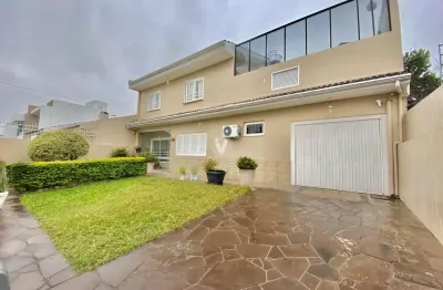 Casa com 2 quartos à venda na Rua Elvino Brondani, 151, Camobi, Santa Maria