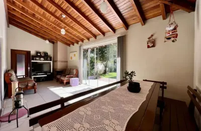 Casa com 4 quartos à venda na Rua Almirante Barroso, 184, Divina Providência, Santa Maria