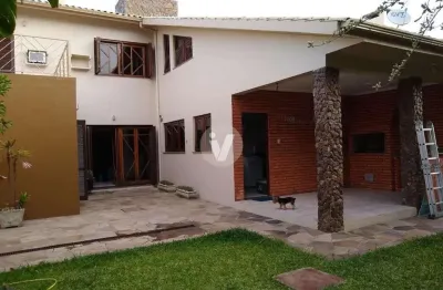 Casa alto padrão de 3 dormitórios bairro duque de caxias !!!