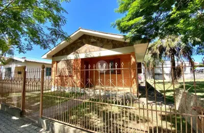 Casa ampla com muitas possibilidades no bairro dom antônio reis.