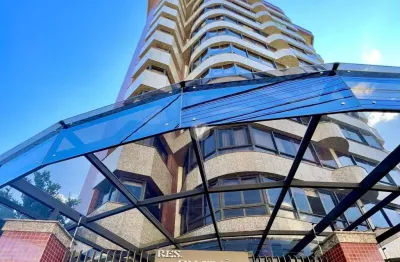 Apartamento de alto padrão, com 3 dormitórios e localização privilegiada à venda