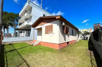 Casa com 2 quartos à venda na Rua Pedro Luiz, 138, Juscelino Kubitschek, Santa Maria
