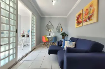 Apartamento mobiliado amplo com 03 dormitórios seno 01 suíte sacada com churrasq