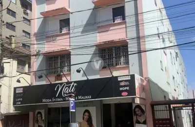 Apartamento de dois dormitórios localizado no centro de santa maria -rs