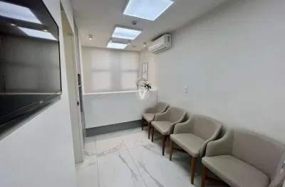 Sala comercial à venda na Rua Marechal Floriano Peixoto, 1709, Centro, Santa Maria