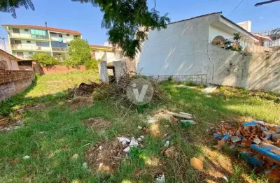 Terreno à venda na Rua Antônio Botega, 10, São José, Santa Maria