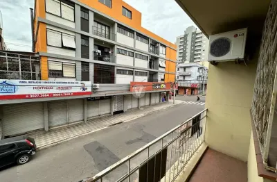 Apartamento no bairro bonfim, de 03 dormitorios. | santa maria