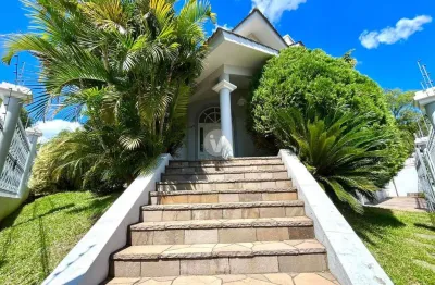 Casa alto padrão no bairro nossa senhora de lourdes.