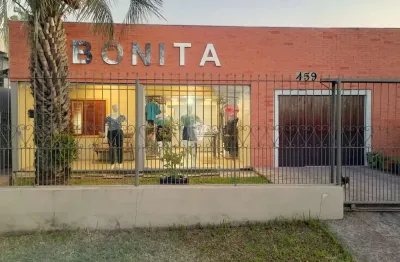Casa com 3 quartos à venda na Rua Aron Fischmann, 459, Dom Antônio Reis, Santa Maria