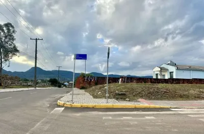 Terreno à venda na Rua Egeu, São José, Santa Maria