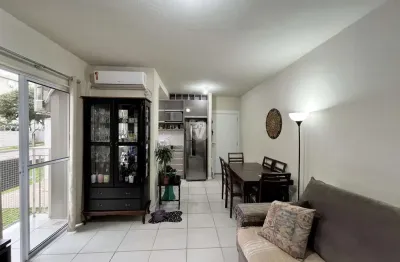 Apartamento com 2 quartos à venda na Rua Izidoro Grassi, 555, Nossa Senhora Medianeira, Santa Maria