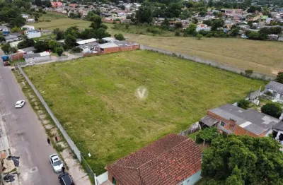 Amplo terreno com 5.600m² para loteamento ou empreendimento multifamiliar.