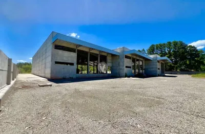 Pavilhão para locação com 750 m2 tendo a possibilidade de ficar 2.250 m2.