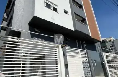 Apartamento de 2 dormitórios com suíte no bairro camobi