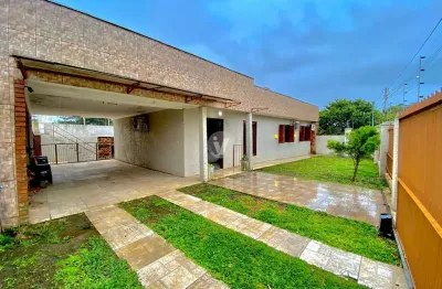 Casa toda mobiliada com piscina, salão de festas e espaço gourmet