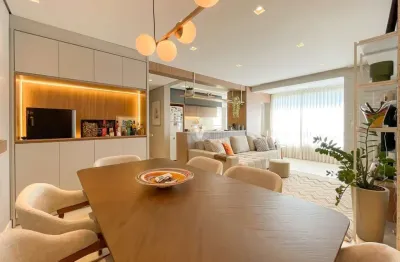 Apartamento alto padrão, 2 suítes mobiliado, 2 vagas, res. montline