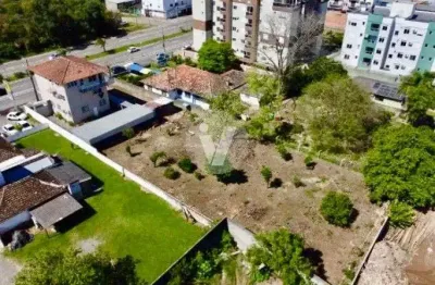 Terreno à venda na Avenida Prefeito Evandro Behr, 3053, Camobi, Santa Maria
