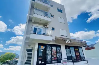 Apartamento de 3 dormitórios, um sendo suite em camobi a venda.