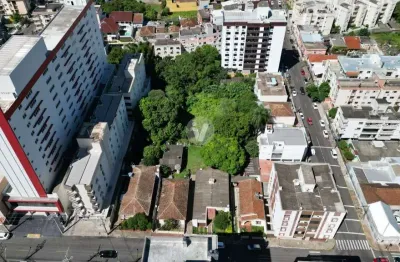 Terreno à venda na Rua Olavo Bilac, 303 315 32, Nossa Senhora de Fátima, Santa Maria