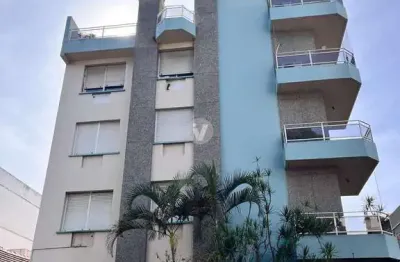 Cobertura duplex com 4 dormitórios, terraço com piscina e 2 vagas