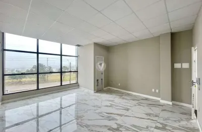 Sala comercial à venda na Avenida Evaldo Behr, 545, Camobi, Santa Maria