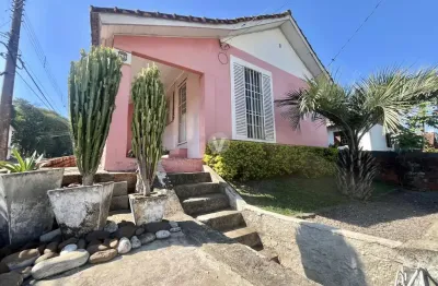 Casa com 3 quartos à venda na Rua Lauro Rodrigues, 195, Juscelino Kubitschek, Santa Maria