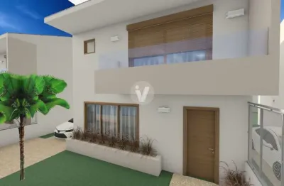 Casa 3 dormitórios, sendo 1 suíte, 3 vagas de garagem, bairro jardim berleze