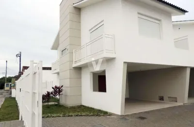 Casa com 2 quartos à venda na Rua Paul Cézanne, 31, Três Vendas, Pelotas