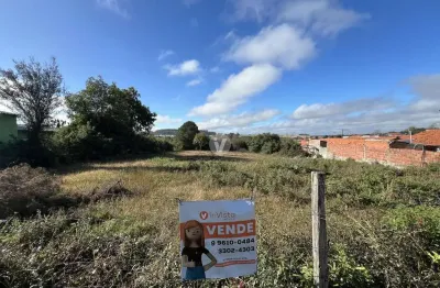 Terreno à venda na Rua Angico Rosa, 580, Diácono João Luiz Pozzobon, Santa Maria