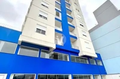 Apartamento de 2 dormitórios, sacada, churrasqueira e box de garagem, próximo à