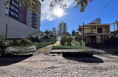 Terreno amplo de 1.651,82m², localizado no bairro nonoai, com possibilidade de p