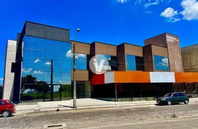 Sala comercial à venda na Avenida Evaldo Behr, 545, Camobi, Santa Maria