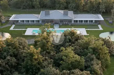 Terreno à venda com 334m², localizado no condomínio estância dos montes.