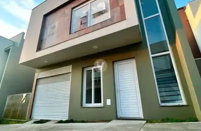 Casa de condomínio com 03 dormitórios, 3 suítes e fácil acesso ao centro e a ufs