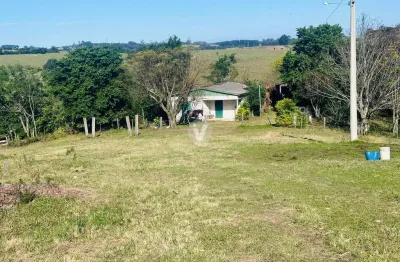 Linda chácara medindo 1 ha, localizada na cidade, no bairro lorenzi!