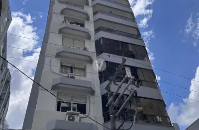 Apartamento centralissímo de 3 dormitórios, oferecendo amplitude e conforto a fa