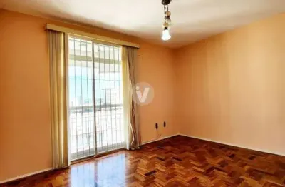 Apartamento de 2 dormitórios, com vaga, localizado no centro da cidade!