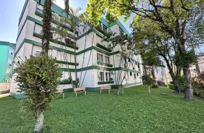 Apartamento amplo de 3 dormitórios, dependência, localizado no centro da cidade!