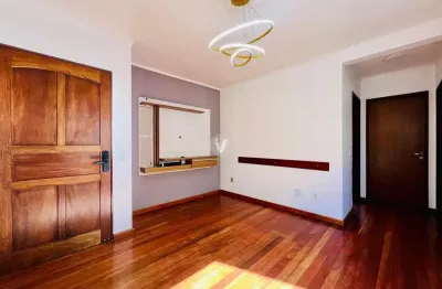 Apartamento 2 dormitórios, com localização central e vaga de garagem!