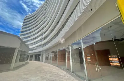 Apartamento de 2 dormitórios, em prédio novo, com excelente localização central