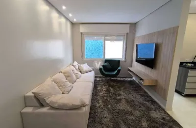 Apartamento mobiliado, de 2 dormitórios, suíte, no centro de capão da canoa