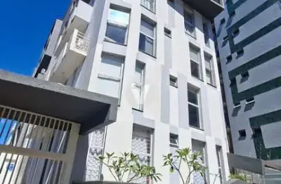 Apartamento 2 dormitórios com suíte, sacada com churrasqueira, bairro lourdes