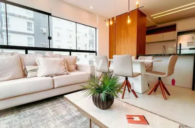 Apartamento Alto Padrão com 3 Dormitórios e Box Duplo, finamente mobiliado!