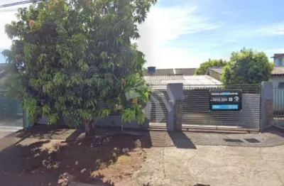 Casa com 3 quartos à venda na Rua Inhambiquaras, Santa Cruz, Cascavel