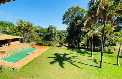 Casa em condomínio fechado com 4 quartos à venda na Estância das Amendoeiras, Lagoa Santa 