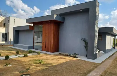 Casa em condomínio fechado com 3 quartos à venda na Zona Rural, Jaboticatubas 