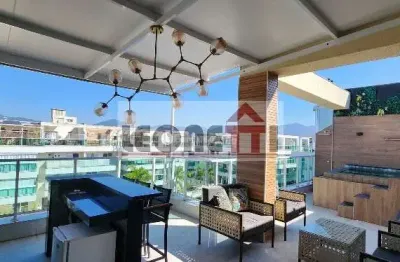 Imperdível cobertura à venda no recreio dos bandeirantes com 3 quartos, 2 suítes e 145m² de área! mobiliada! alto padrão.