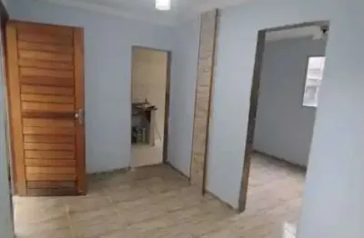 Casa com 2 quartos à venda na rua samin, irajá, rio de janeiro, 50 m2 por r$ 165.000