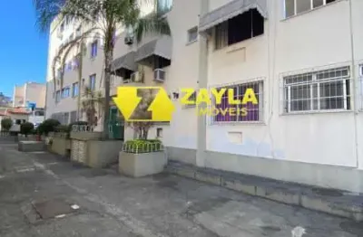 Apartamento com 2 quartos para alugar na rua caobi, irajá, rio de janeiro por r$ 800